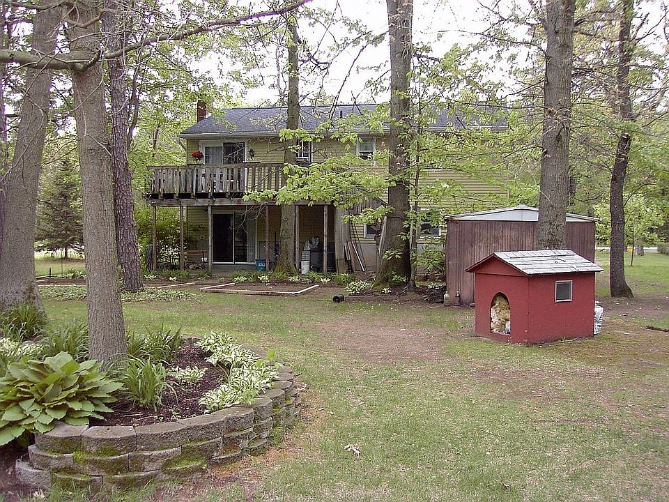 2nd image of 3657 E Lydius St