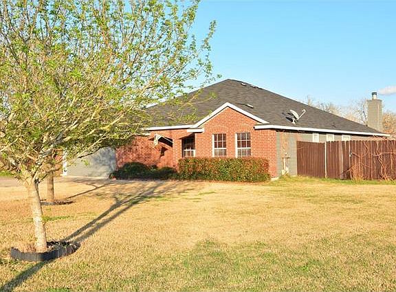 4th image of 173 Murchison Dr