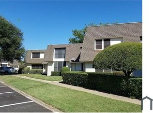 1760 Belshire Ct, Fort Worth, TX 76140