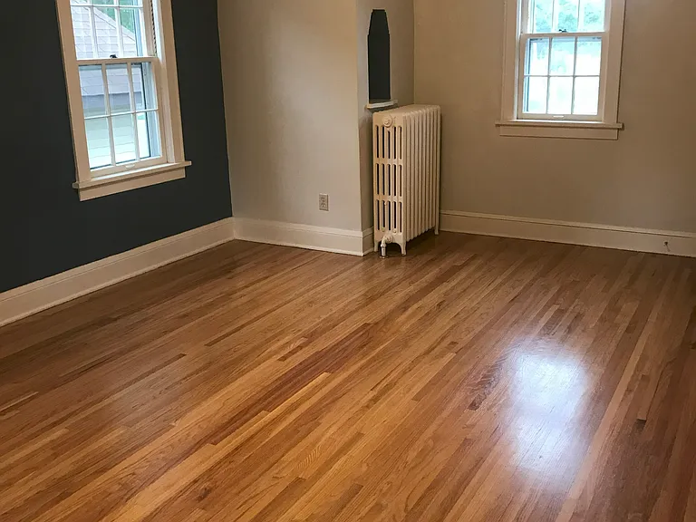 1347 Highland Pkwy — Photo 11