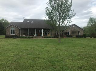 377 Dutchman Ln, Huntland, TN 37345