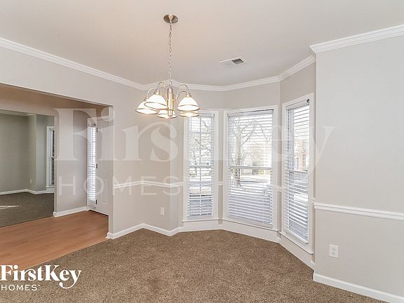 4th image of 315 Horseshoe Bnd