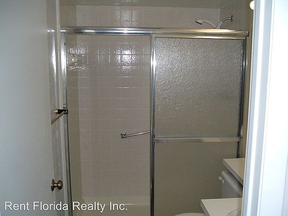 5th image of 1006 Green Pine Blvd APT A2