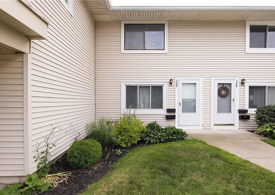 752 Eastbrooke Ln, Rochester, NY 14618 | Zillow