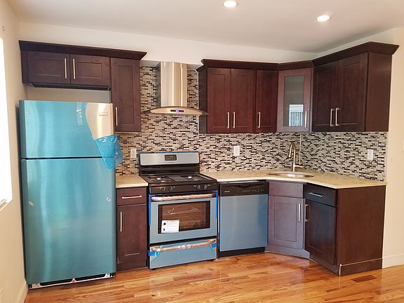 4th image of 14339 Farmers Blvd