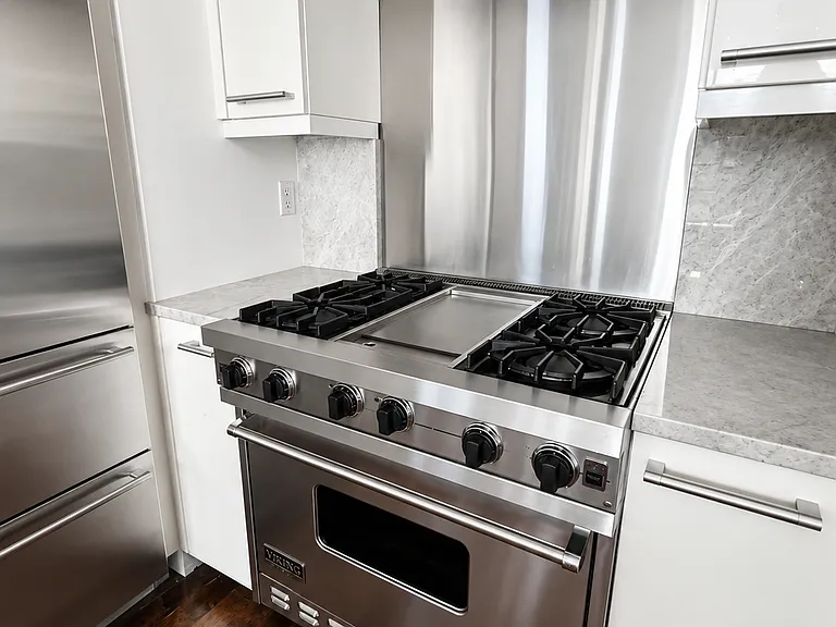 43 W 64th St #Penthouse 9d — Photo 19