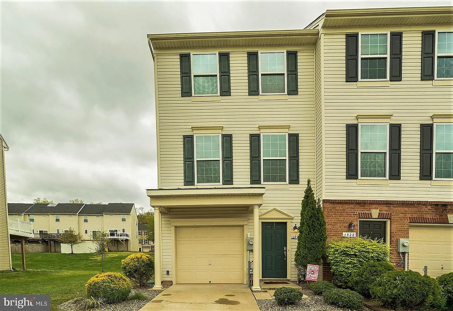 1026 Sithean Way photo 1