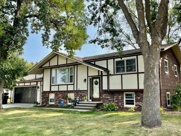 120 Rolling Hills Cir