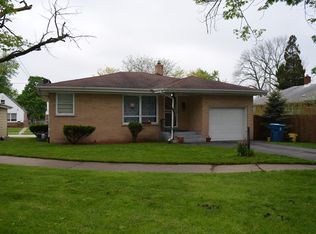 13 Schrum Rd, Calumet City, IL 60409