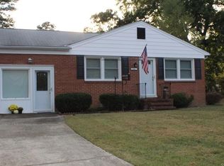 2606 Pinehurst Dr, Petersburg, VA 23805