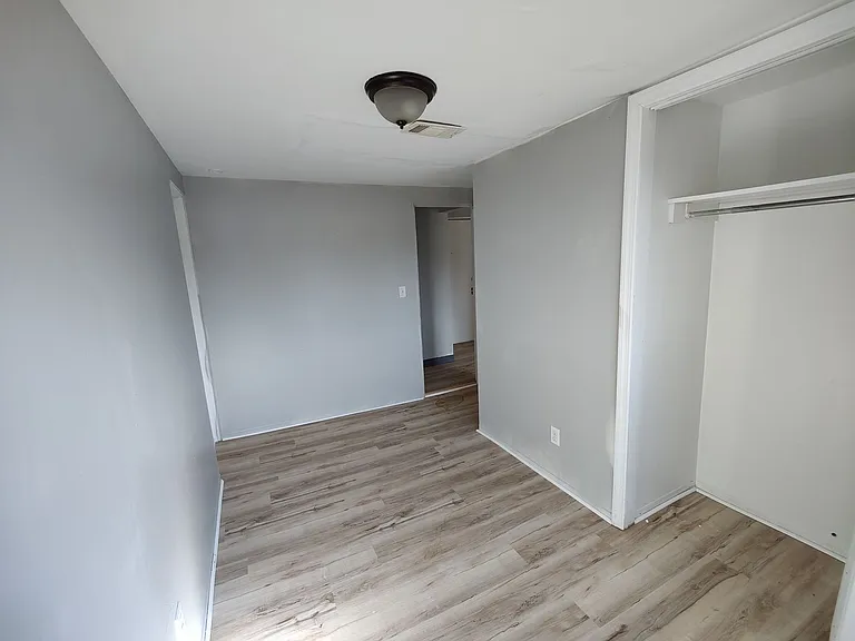 742 Ohio Ave — Photo 10