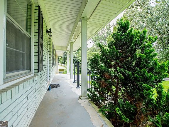 2nd image of 85 Greenwood Ln