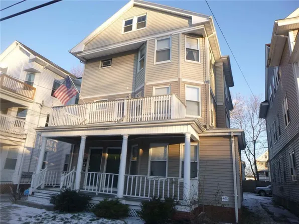 37-39 Pembroke Ave, Providence, RI 02908