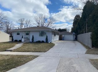 1201 N 31st St, Sheboygan, WI 53081