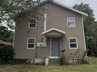 615 E Pacific St, Springfield, MO 65803