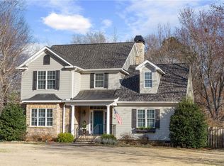 2076 Watercrest Dr, Auburn, AL