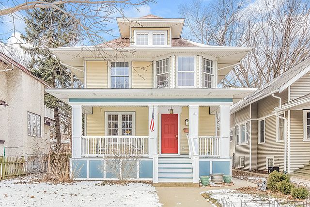 1st image of 821 Clinton Ave