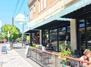 4512 Stone Way N APT 3, Seattle, WA 98103