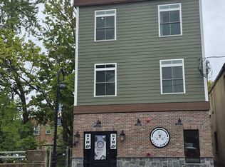 35 W Main St #2, Plantsville, CT 06479