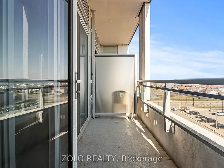 1050 Main St E #618 — Photo 31