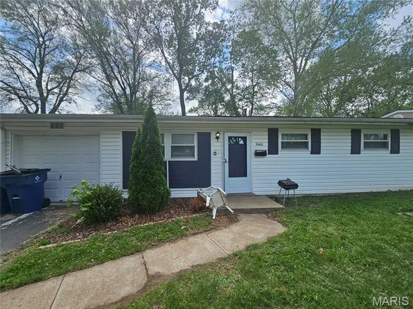 9446 Stansberry Ave, Saint Louis, MO 63134
