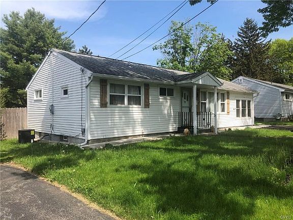 5th image of 214 Pleasantview Dr