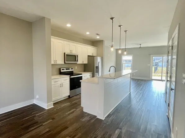 37 Zentry Pl, Lynchburg, VA 24502