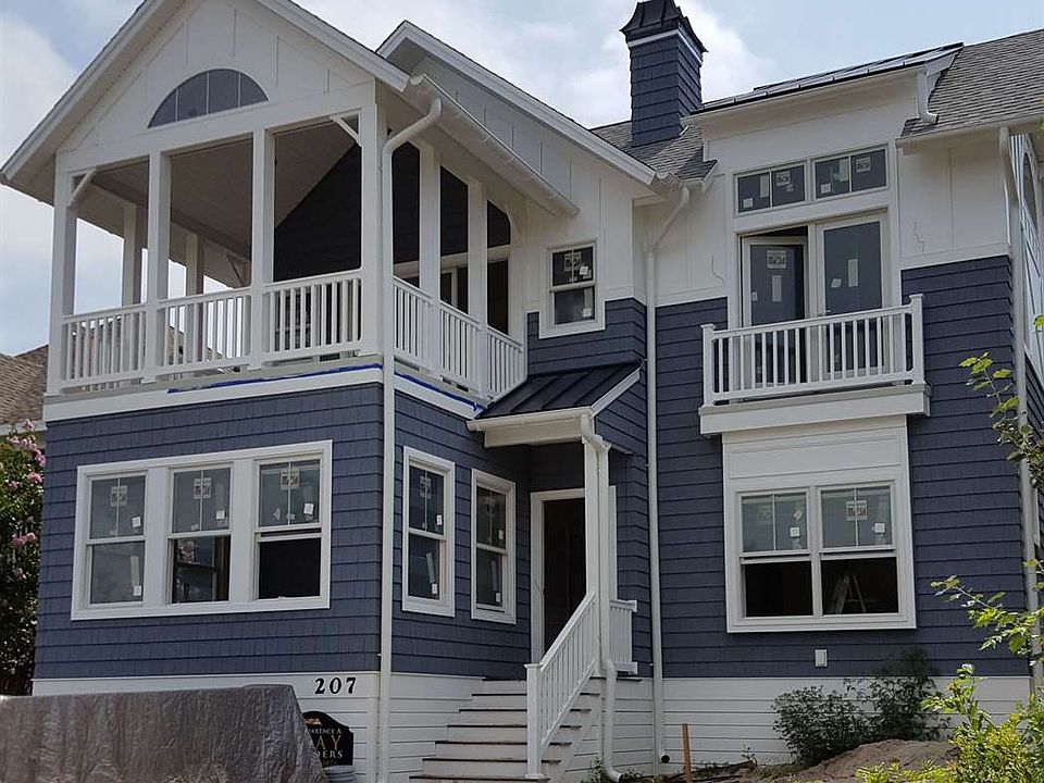 1st image of 207 Cape Avenue
