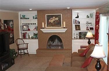 4th image of 6351 Longwood Dr