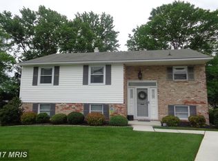 10 Delgreen Ct, Nottingham, MD 21236