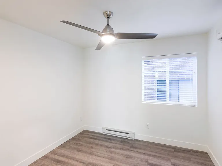 2910 W 32nd Ave — Photo 5