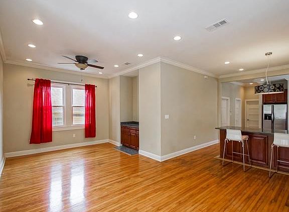 4th image of 2829 Palmer Ave Unit 2829