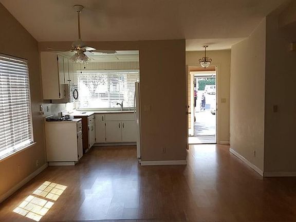 4th image of 419 Cirby Oaks Ct