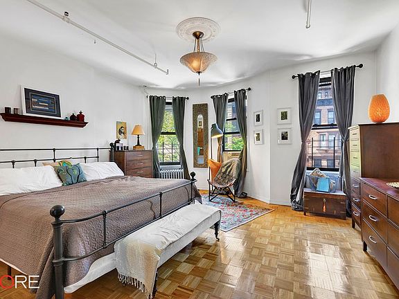 5th image of 192 Edgecombe Ave APT 1
