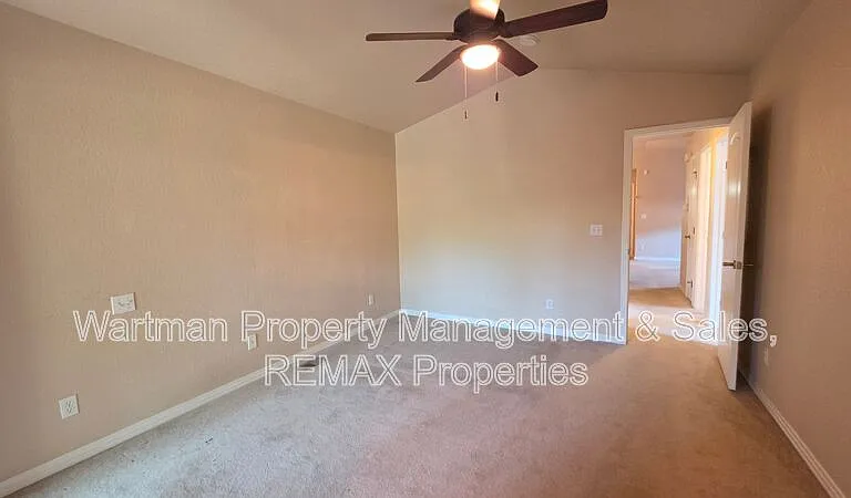 806 Columbine Ave — Photo 9