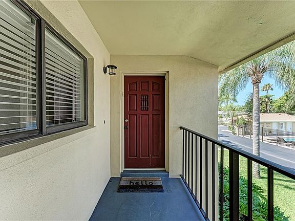4th image of 2415 Bayshore Gardens Pkwy APT 6