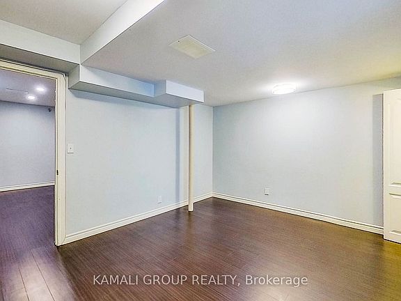 5th image of 156 Townsgate Dr #2