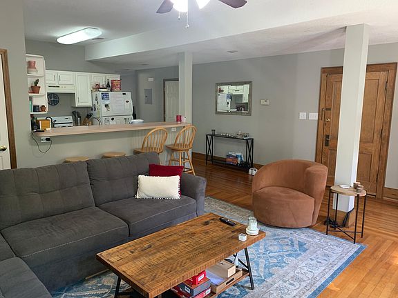 4th image of 3557 Genessee St APT A
