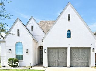 816 Hollett Ct, Aledo, TX 76008