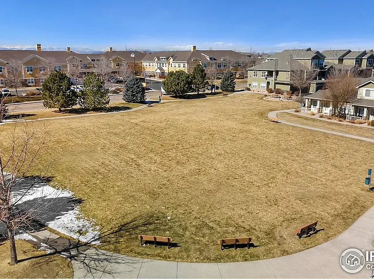 Cedarwoods Community Park is a short walk from condo.
