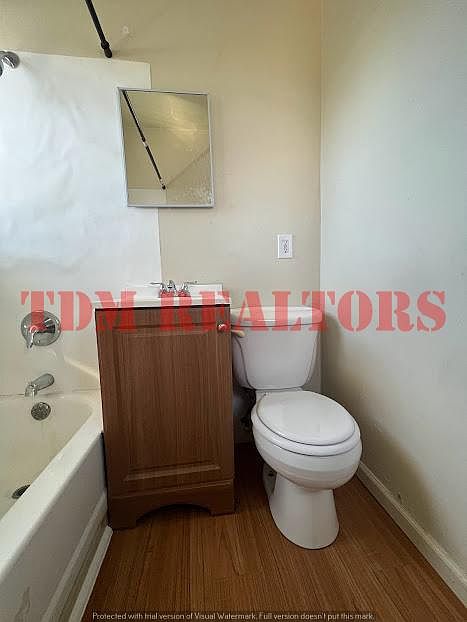 1st image of 936 Lincoln Ave APT 2