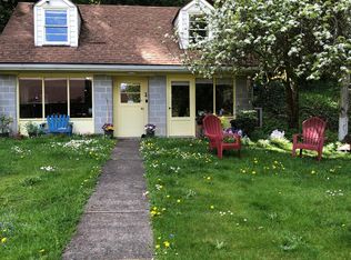 (Undisclosed Address), Cathlamet, WA 98612