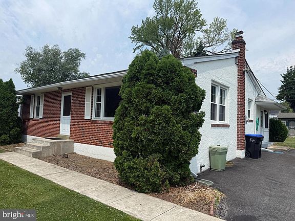 3rd image of 504 Monticello Ave