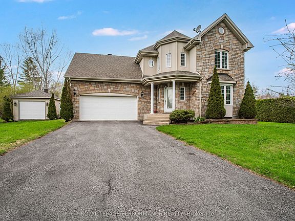 2nd image of 531 Du Bercail Rd