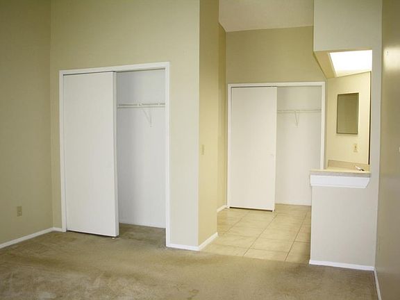 3rd image of 7654 Sugar Bend Dr