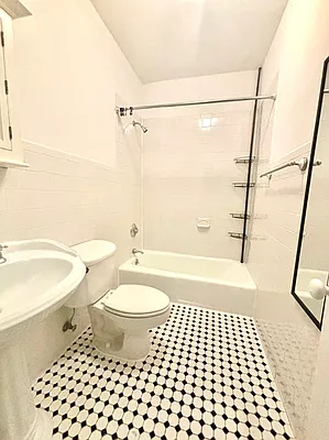 Rented by Brighton Management | media 1