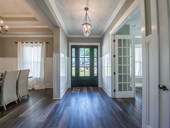 4th image of 4623 Forest Ridge Dr