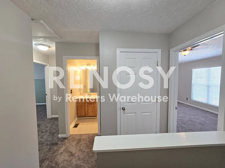 5533 Strathmoor Manor Cir — Photo 16