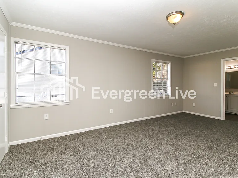 245 Hummingbird Way — Photo 8