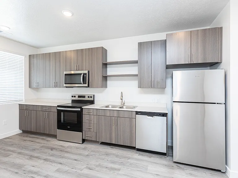 Studio - Kitchen